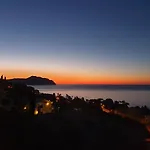 Salotto Sul Mare 4* Janov